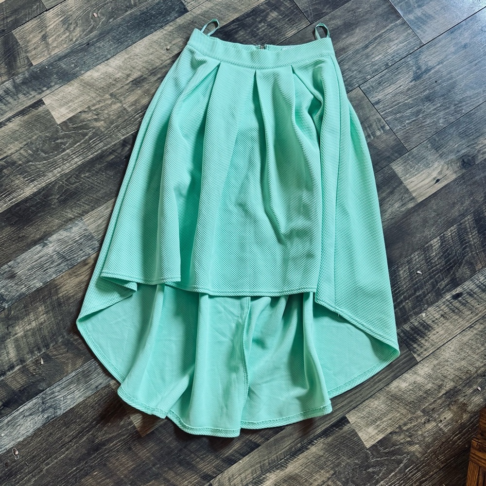 Mint Green Voluminous High-Low Women's Skirt